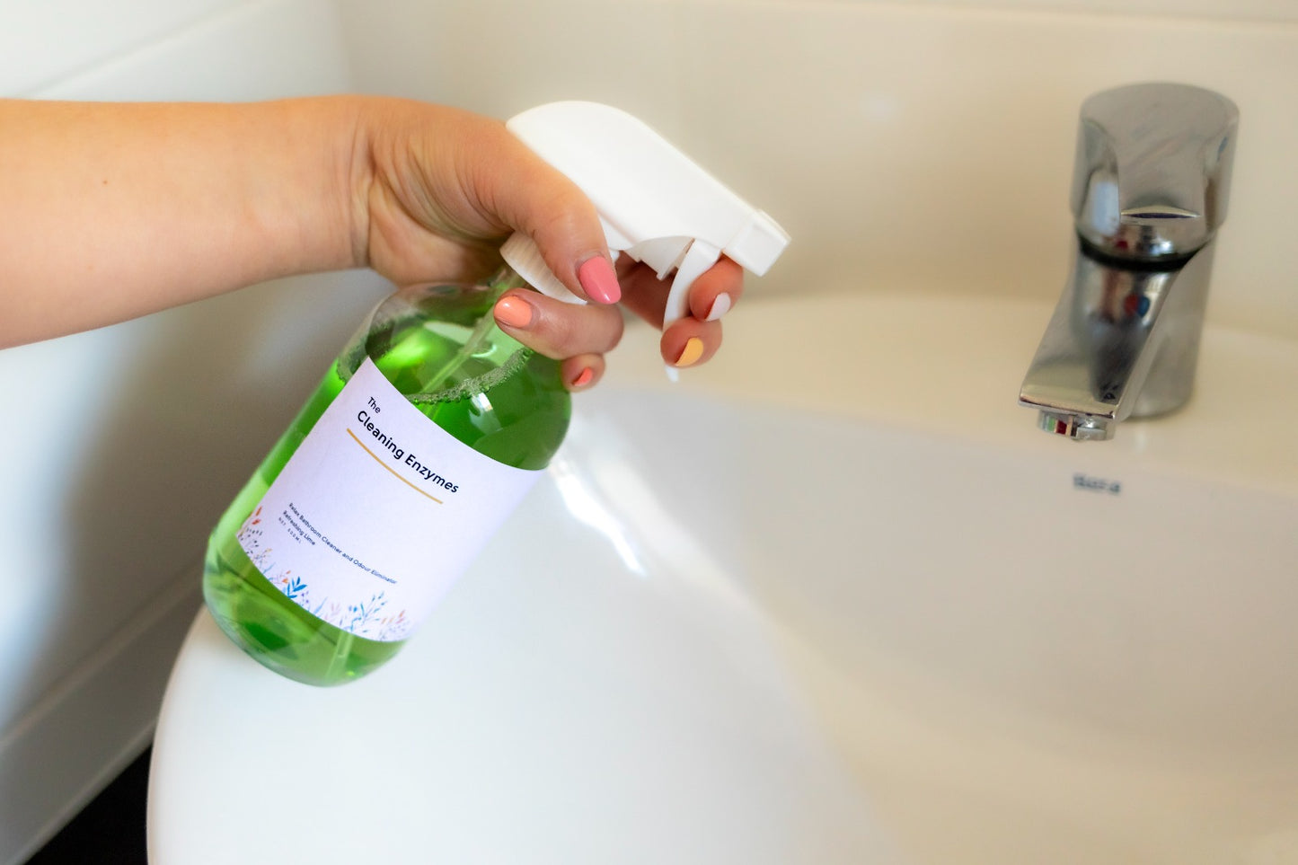 Bathroom Deep Cleaner: Professional-Level Cleaning, Made Simple